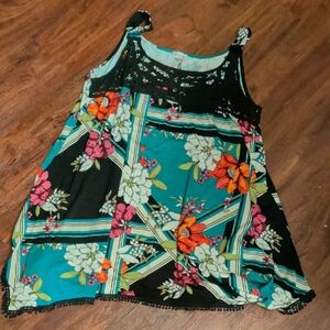 Avenue Tank Top